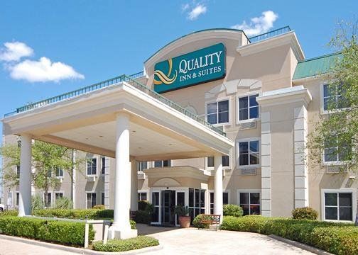 ווסט מונרו Quality Inn & Suites מראה חיצוני תמונה